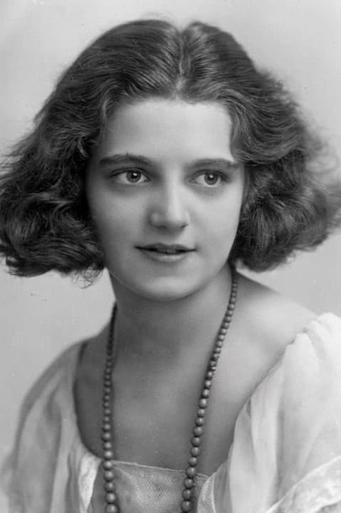 Hermione Baddeley profile