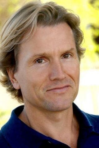 Peter Lavin profile