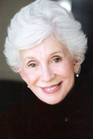 Elaine Kussack profile