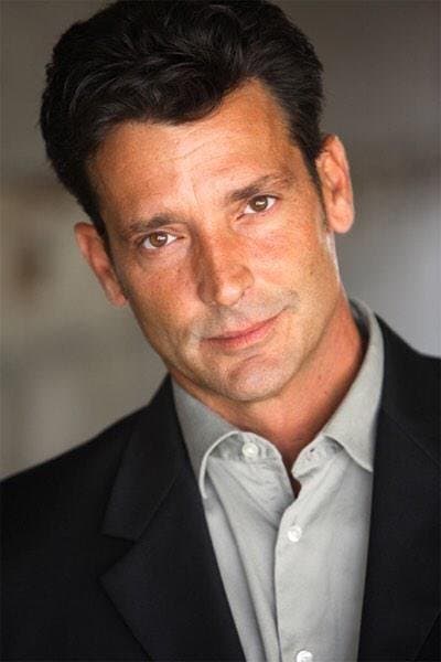 Robert Torti profile