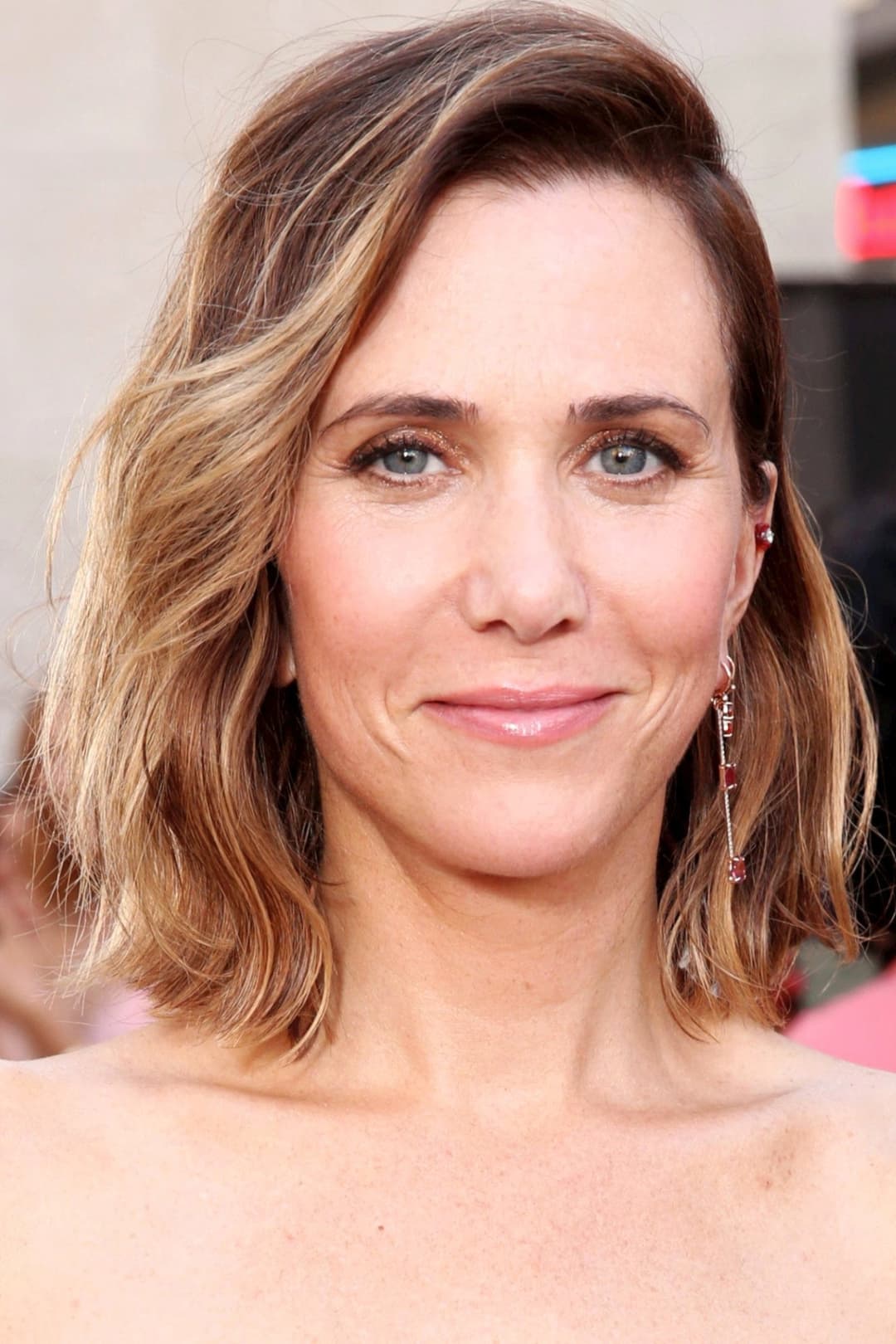 Kristen Wiig profile