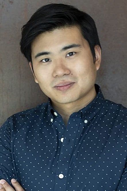 Julius Cho profile