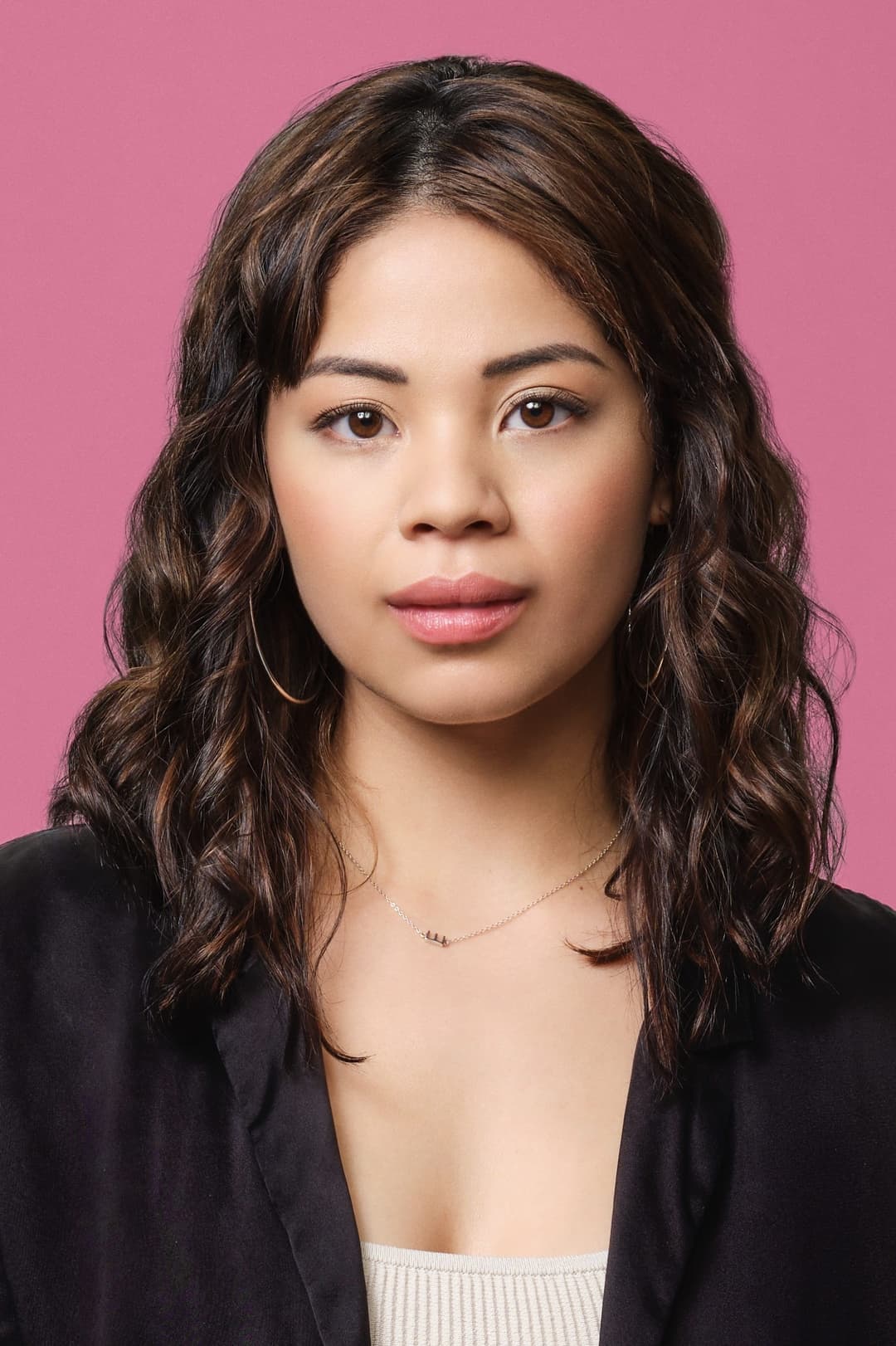 Eva Noblezada profile