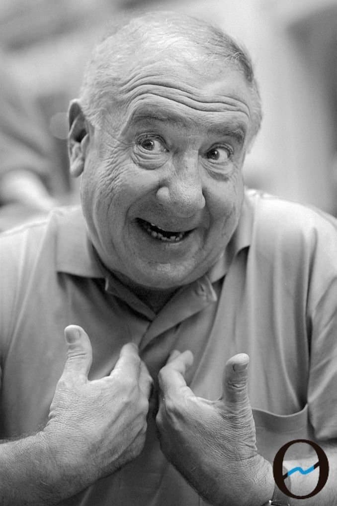 Alfredo Landa profile