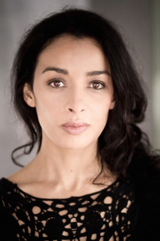 Nozha Khouadra profile