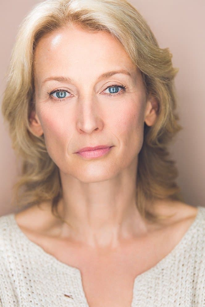 Carrie Paff profile