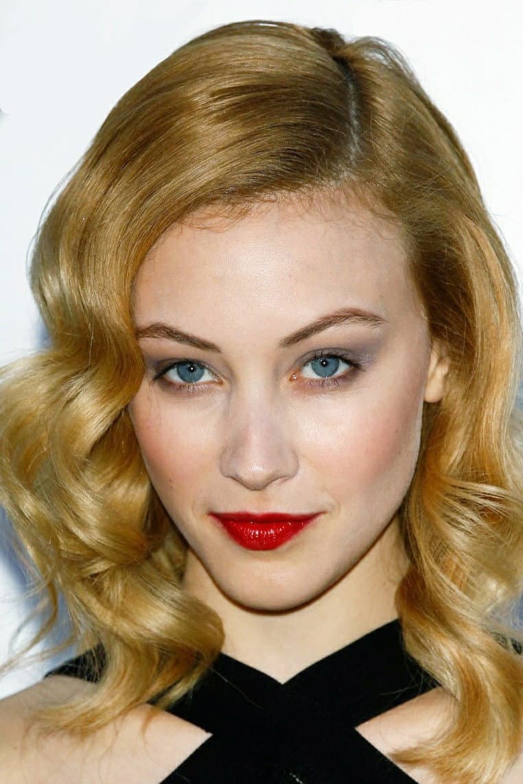 Sarah Gadon profile