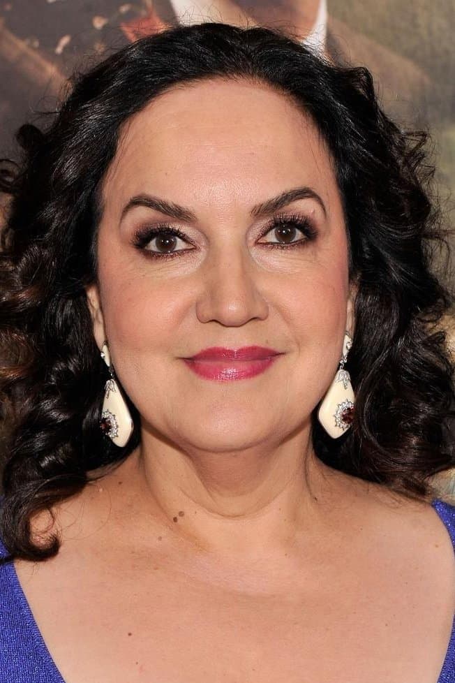 Olga Merediz profile