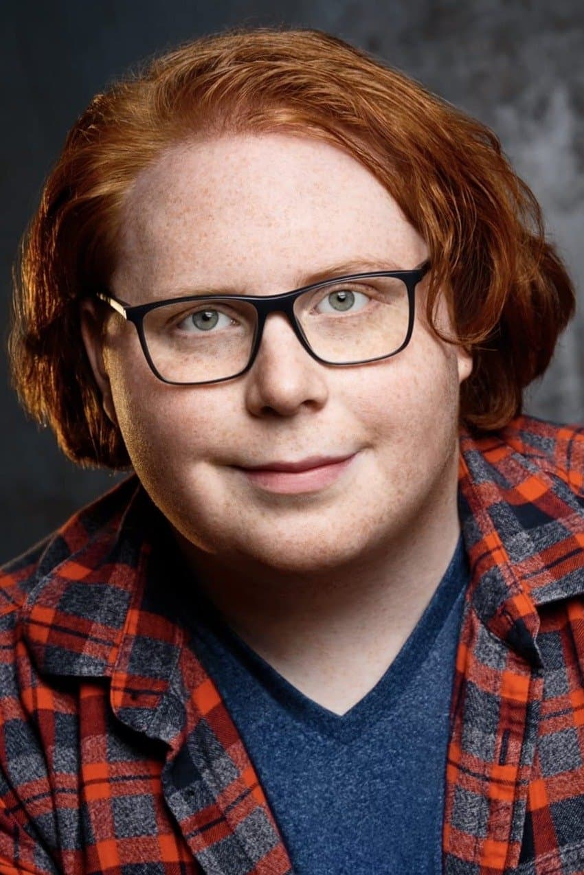 Tucker Albrizzi profile
