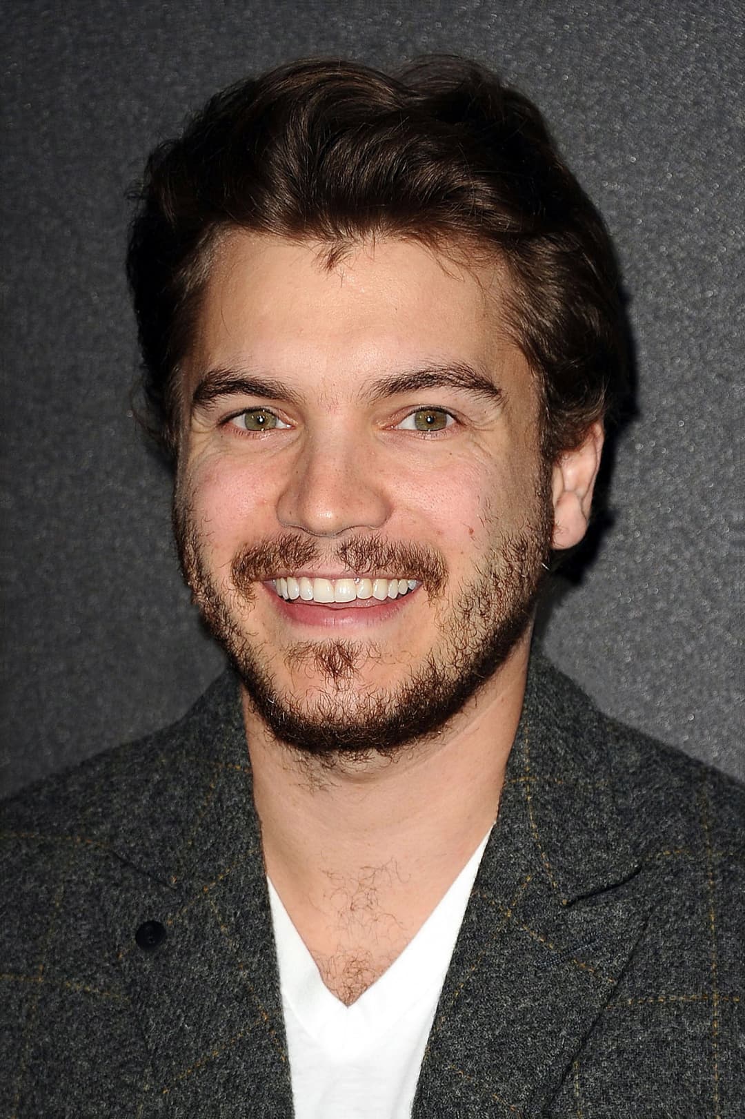 Emile Hirsch profile