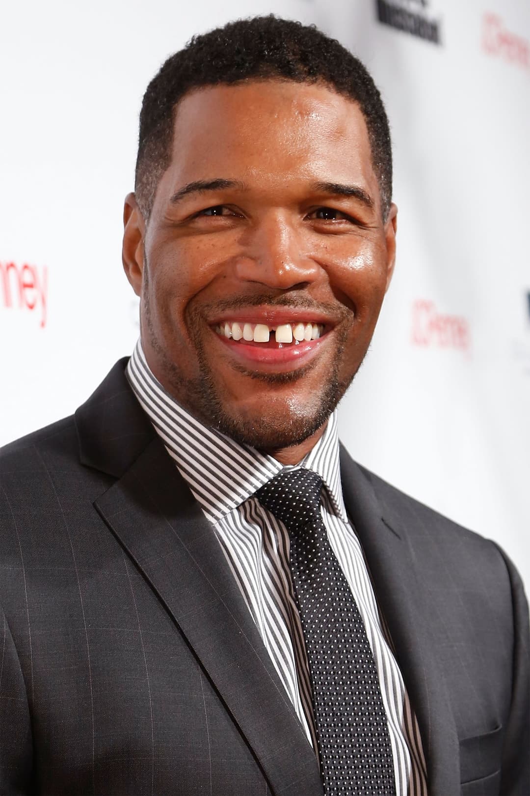 Michael Strahan profile