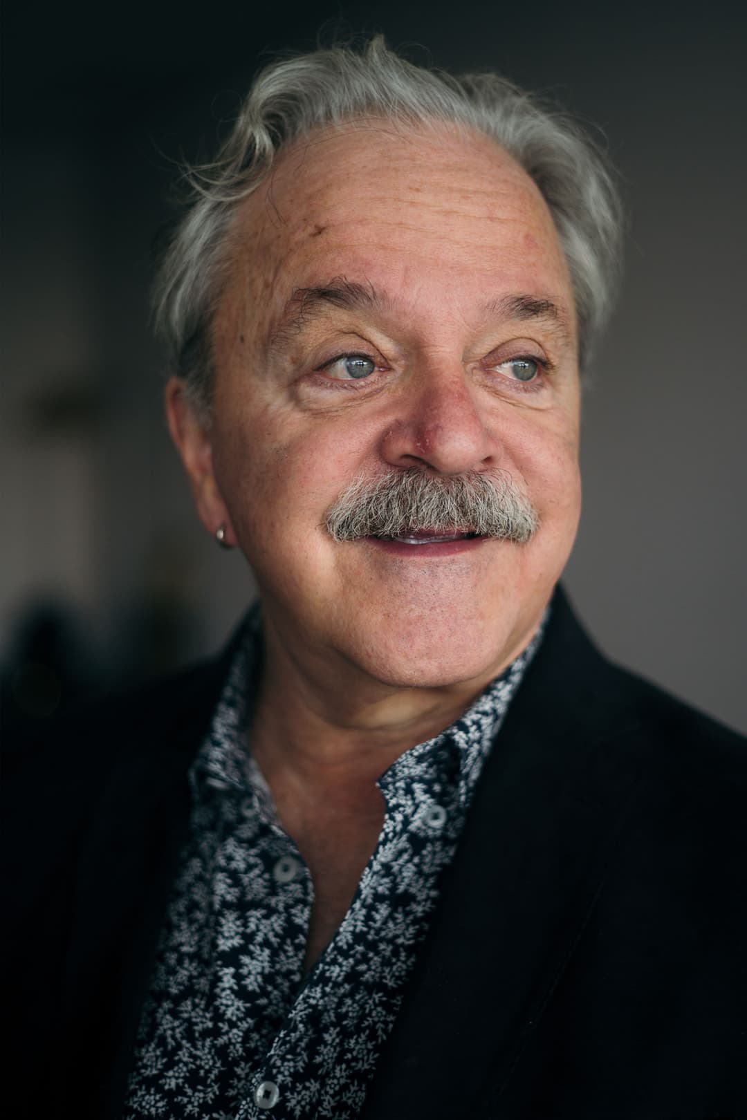 Jim Cummings profile