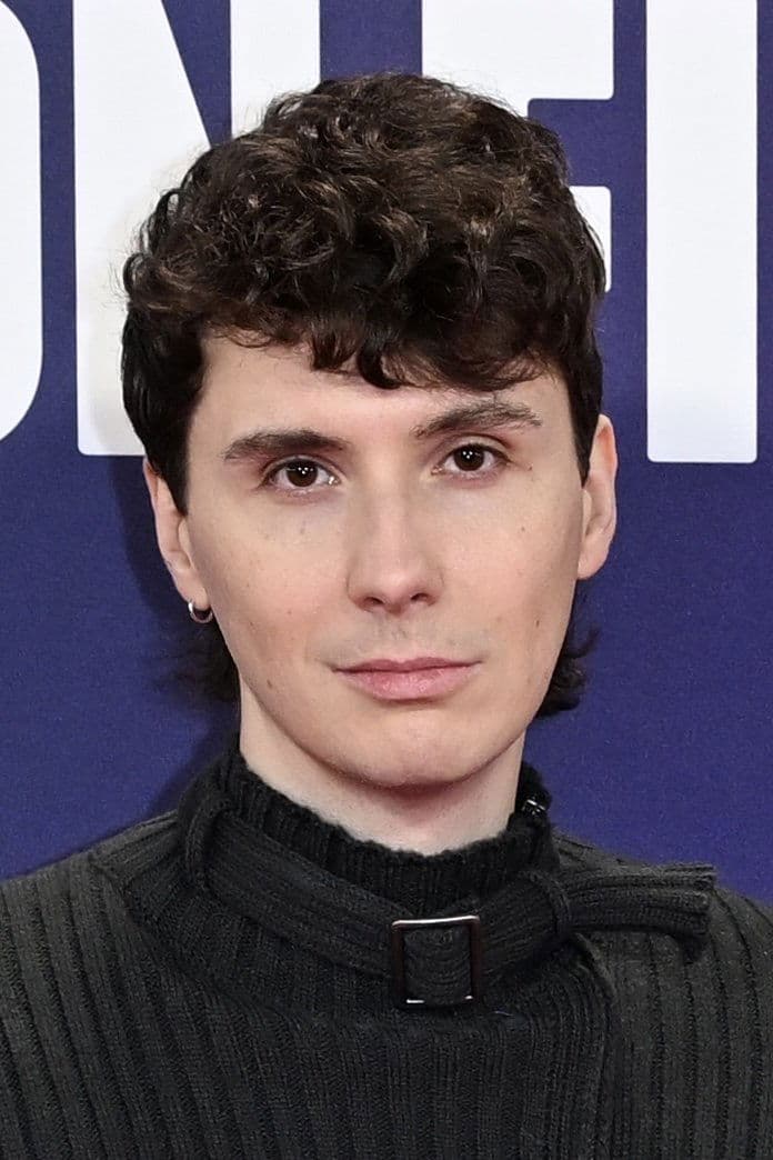 Daniel Howell profile