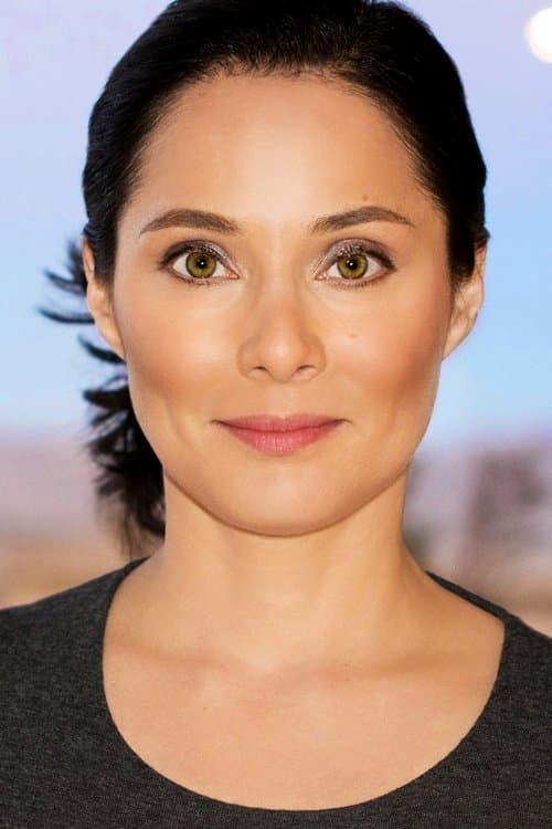 Jacqueline Pinol profile