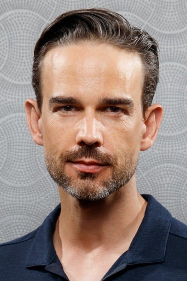 Christopher Gorham profile