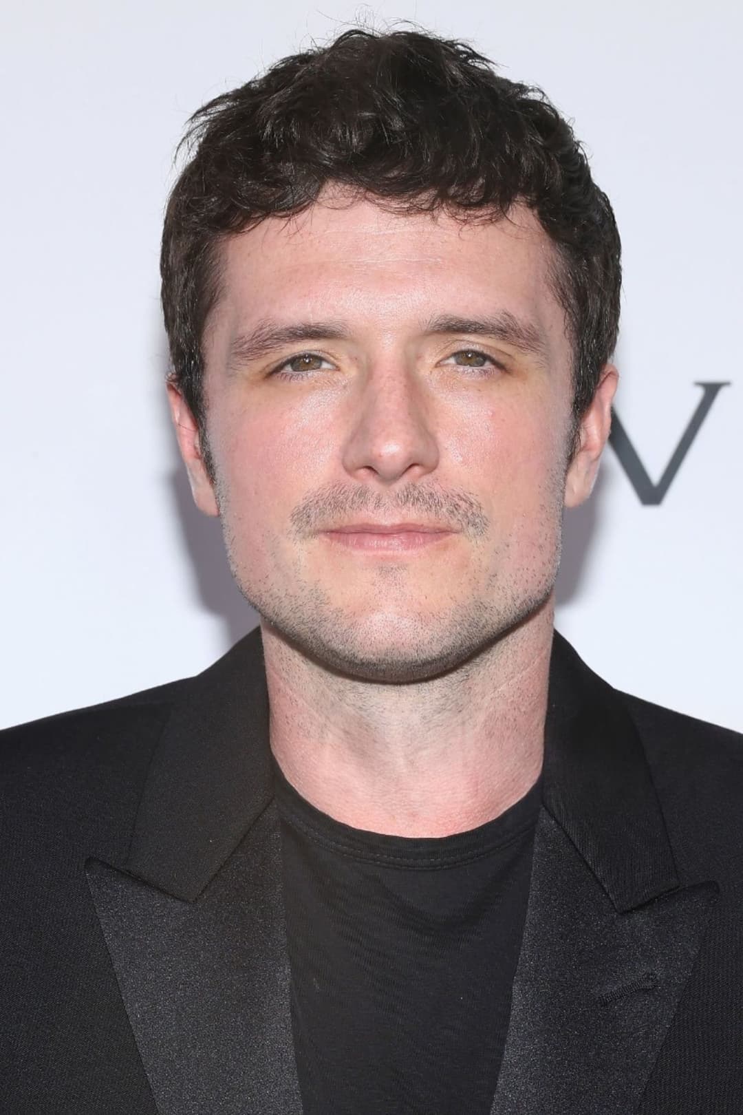 Josh Hutcherson profile
