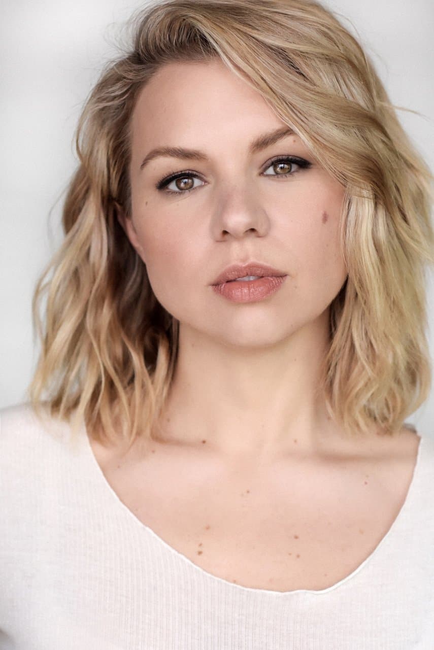 Ali Liebert profile