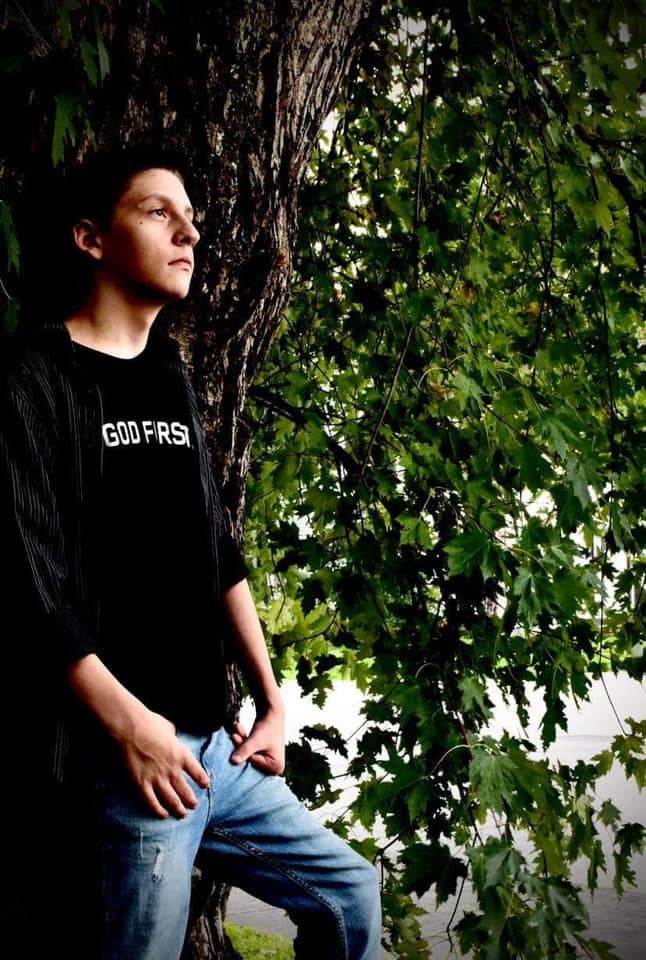 Zeb Slone profile
