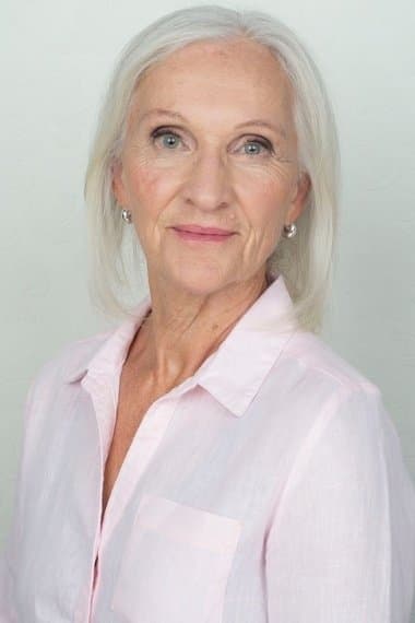 Angela Narth profile