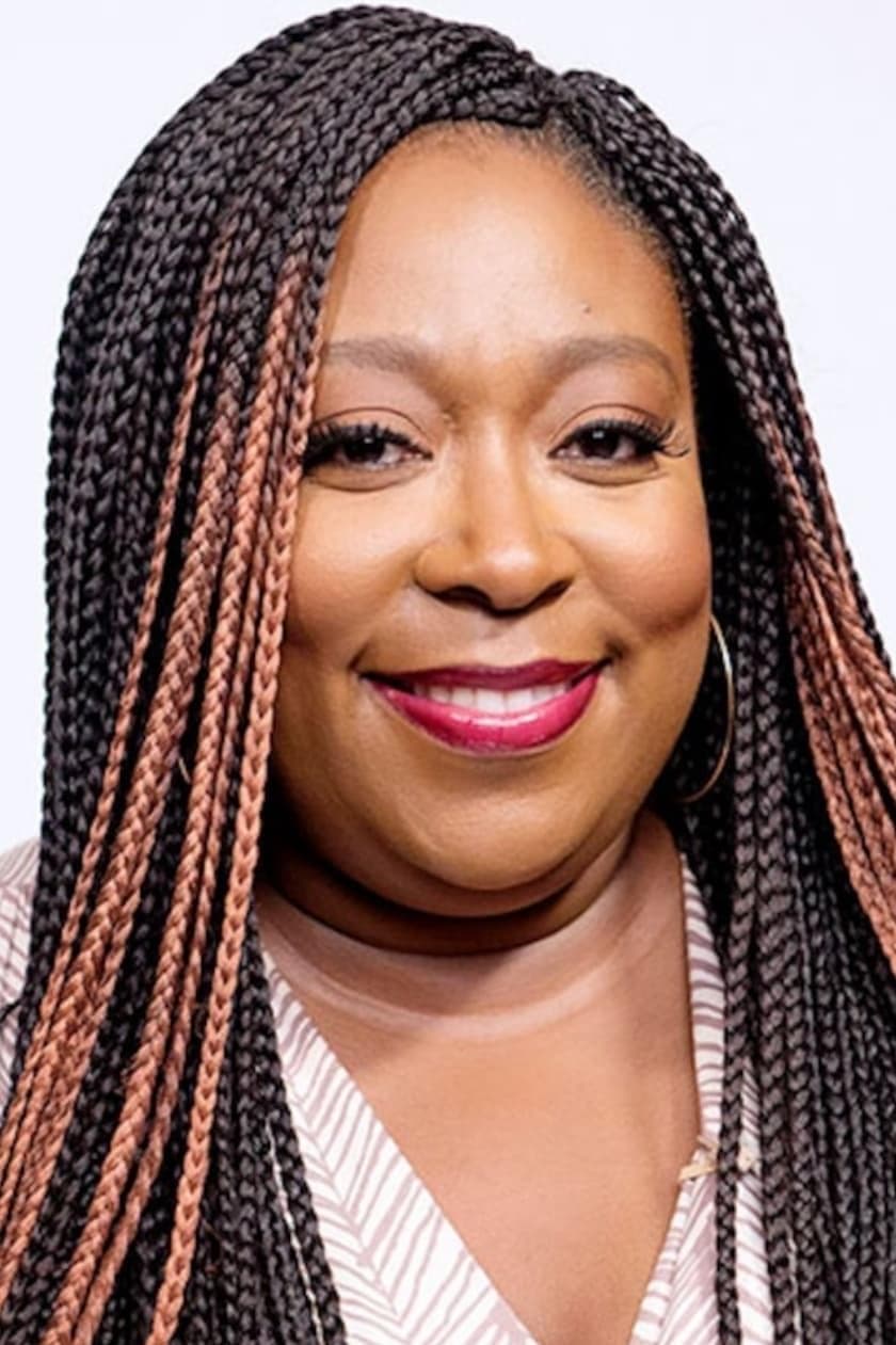 Loni Love profile