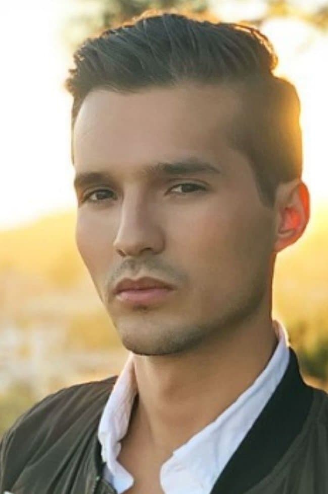 Memo Aponte profile