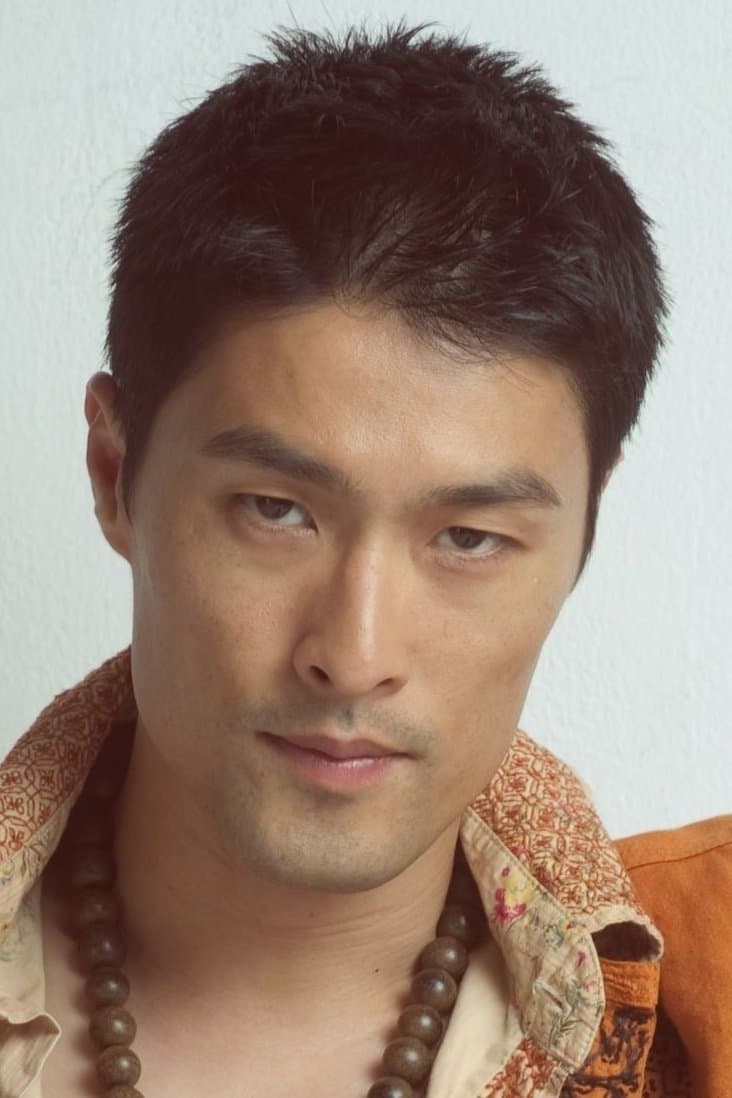 Johnny Tri Nguyen profile