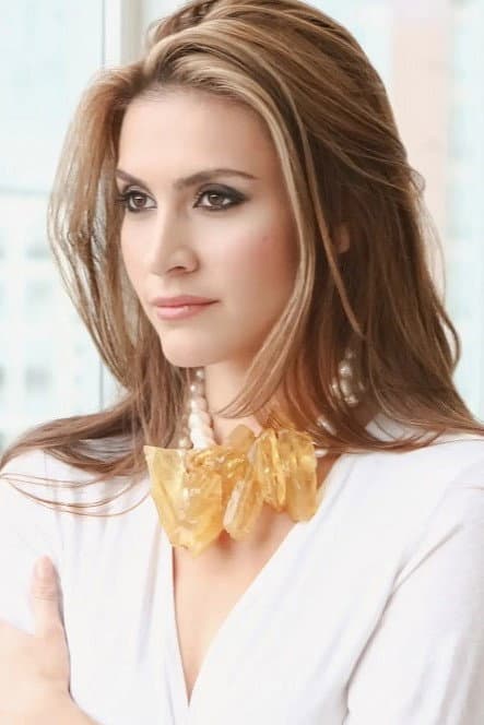 Nazanin Afshin-Jam profile