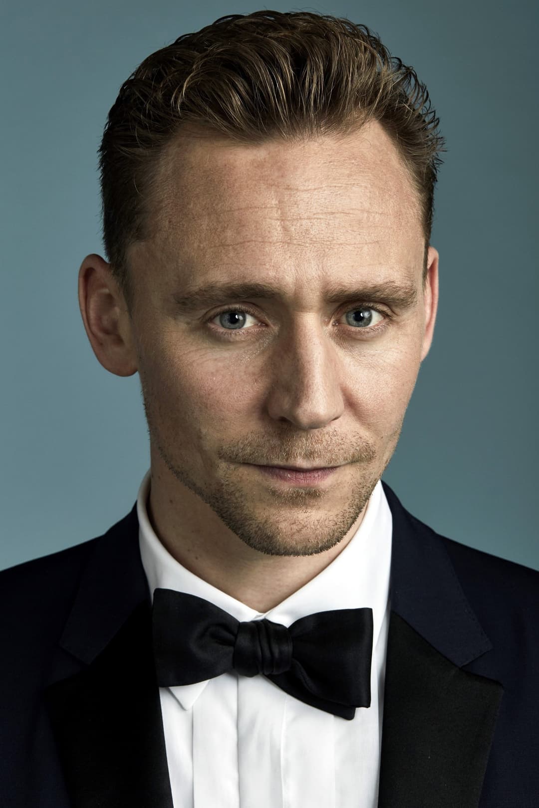 Tom Hiddleston profile