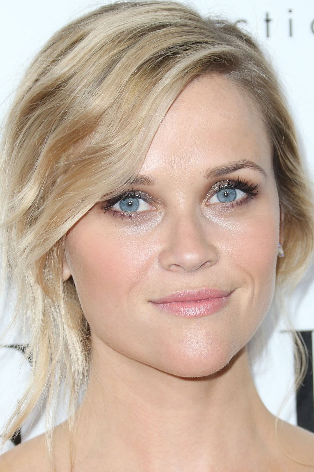 Reese Witherspoon profile