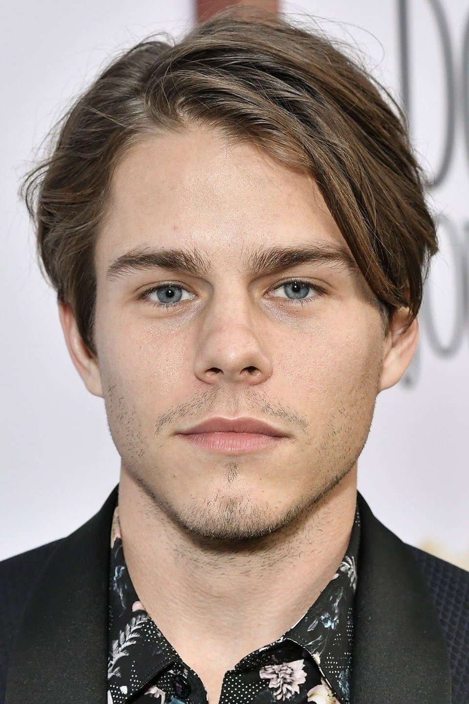 Jake Manley profile
