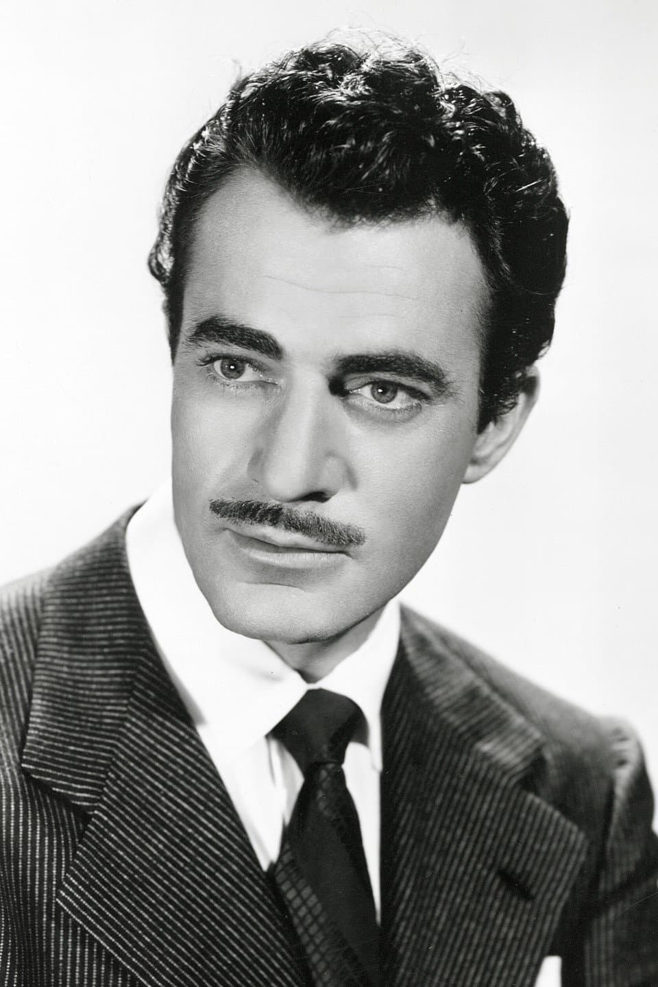 Gilbert Roland profile