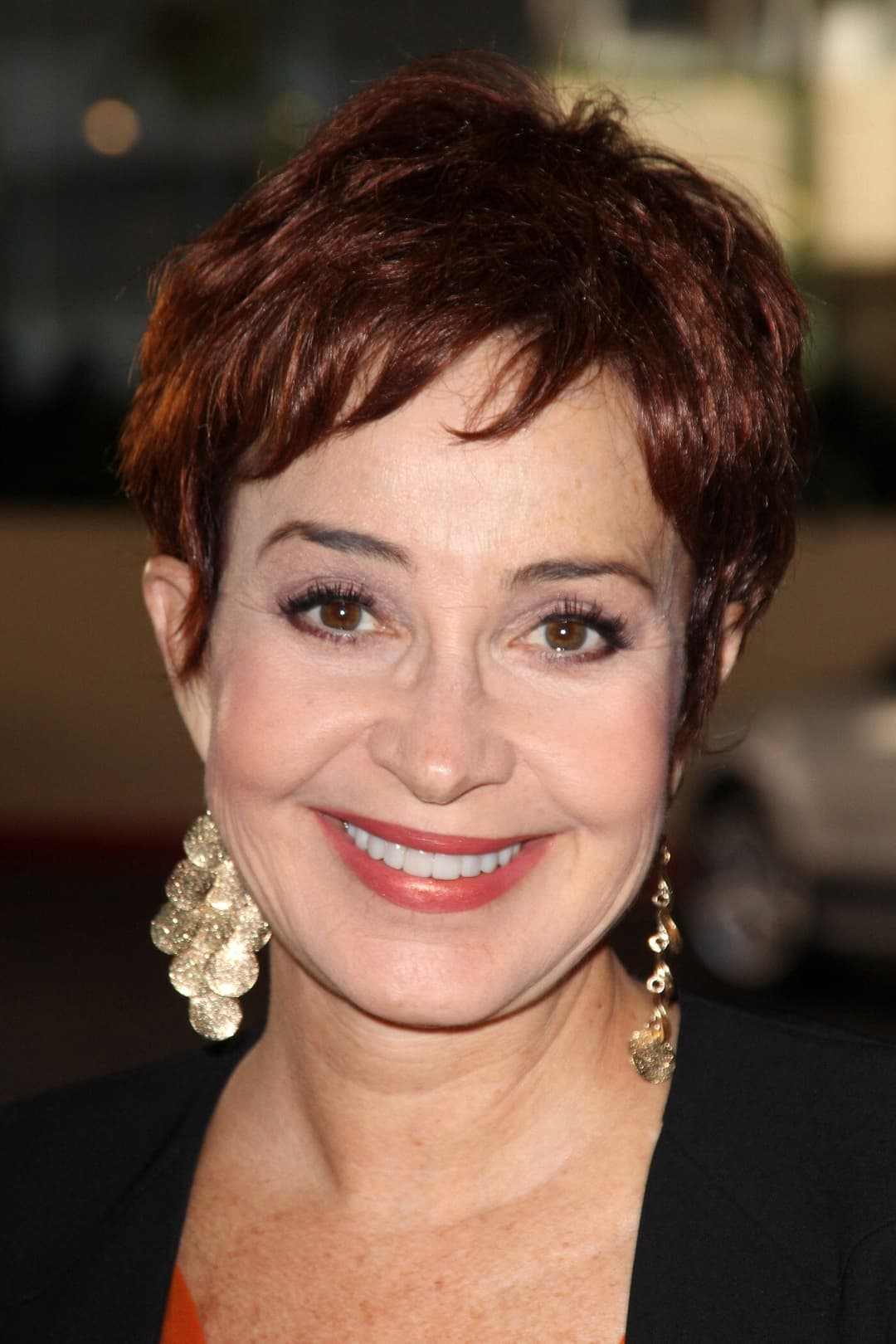 Annie Potts profile