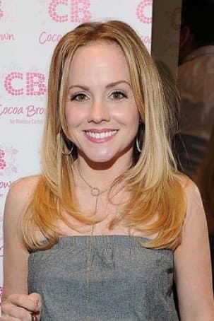 Kelly Stables profile