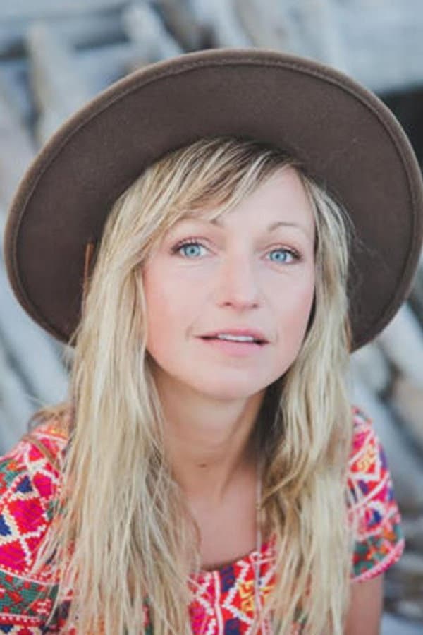 Ashleigh Ball profile