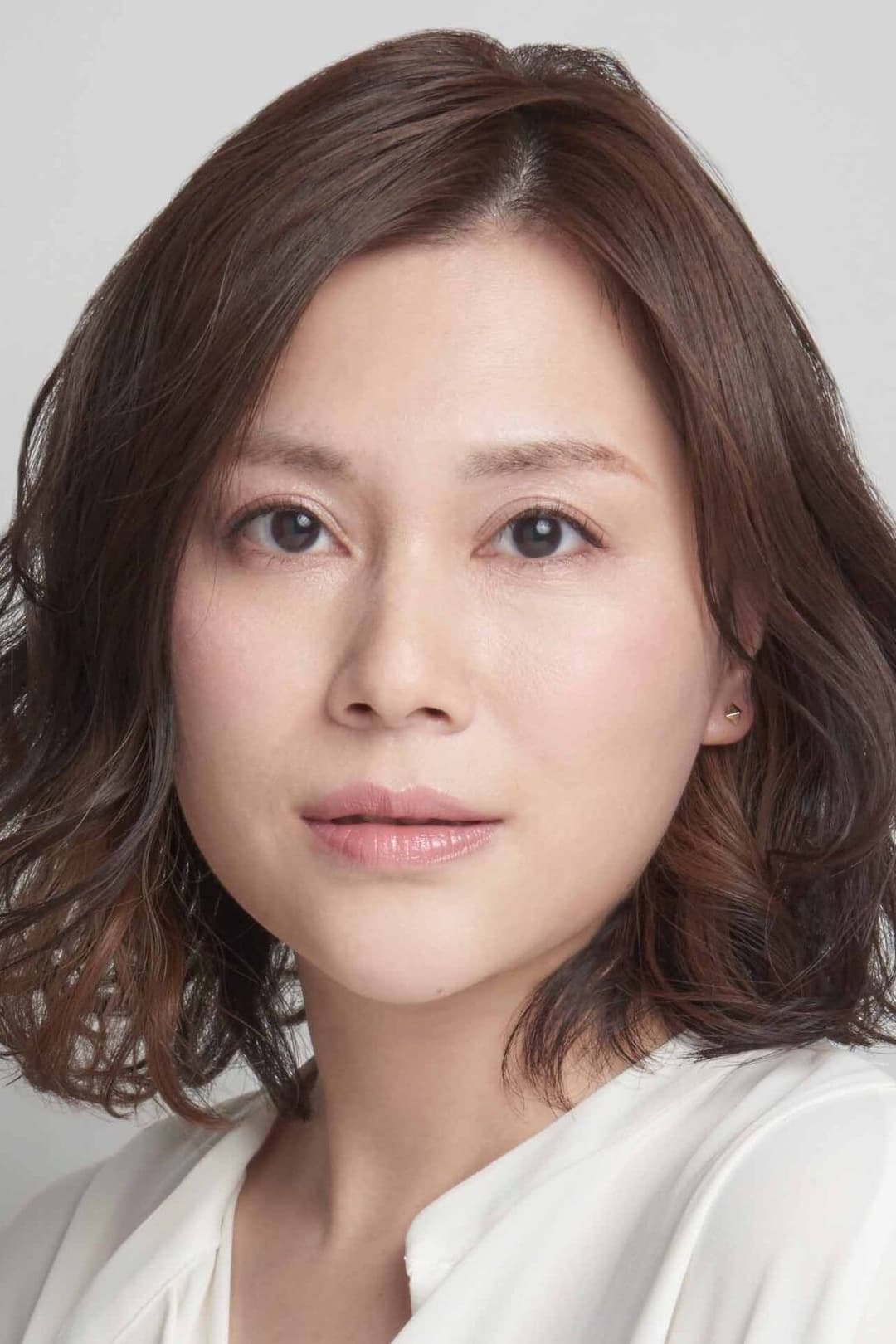 Mayumi Saco profile