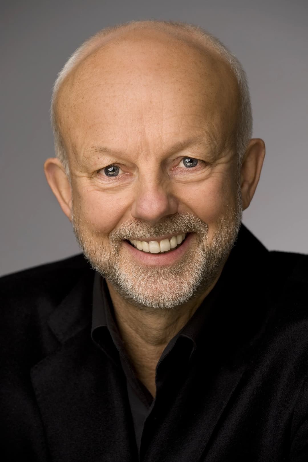 Christopher Gaze profile