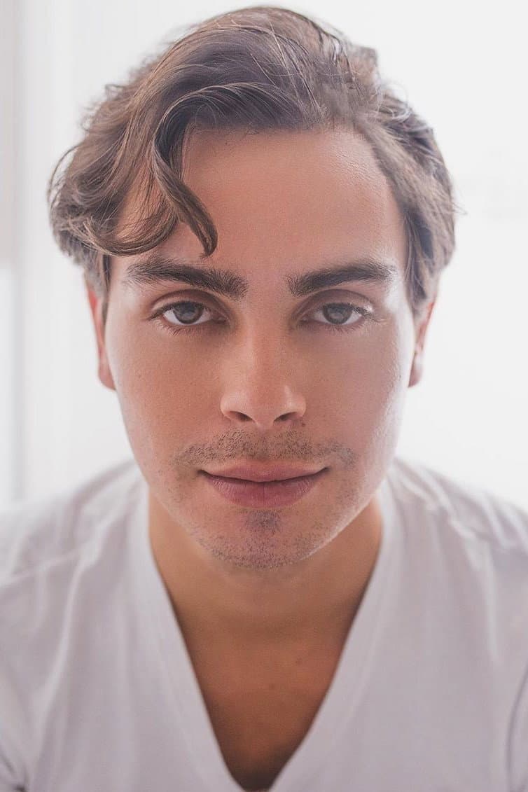 Jake T. Austin profile