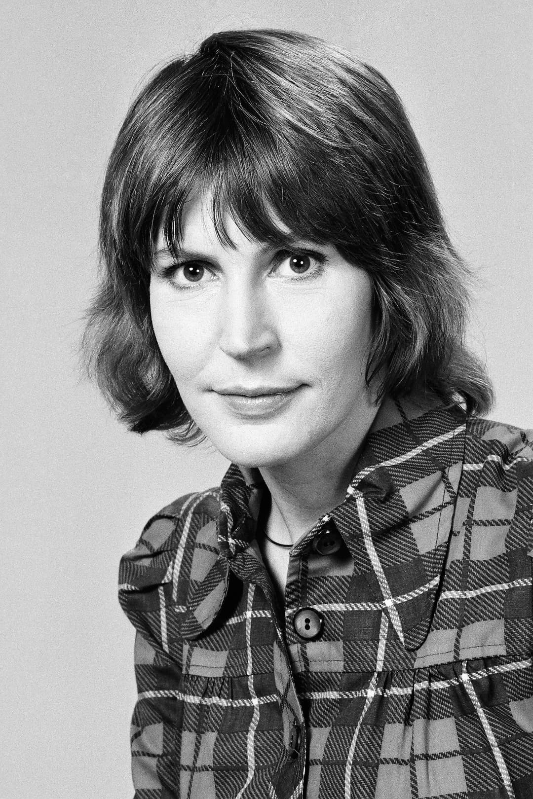 Helen Reddy profile