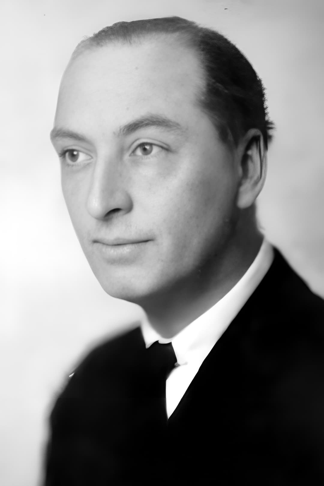 Frank Royde profile