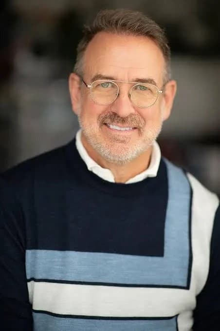 Ian James Corlett profile