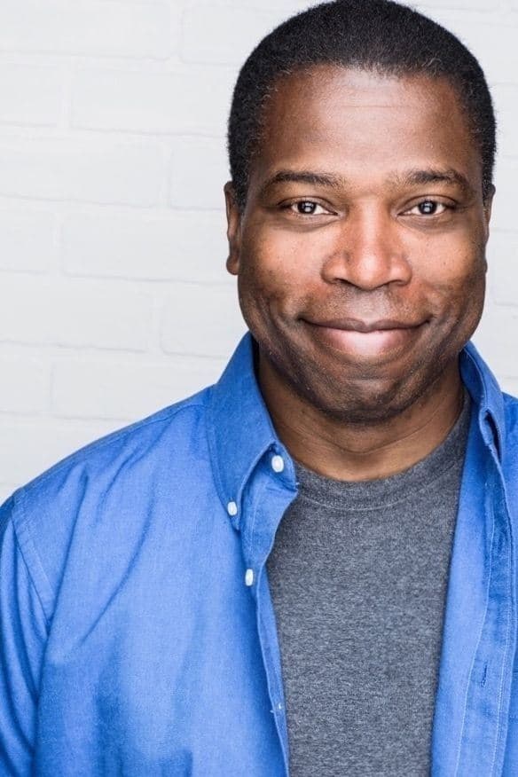 Regi Davis profile