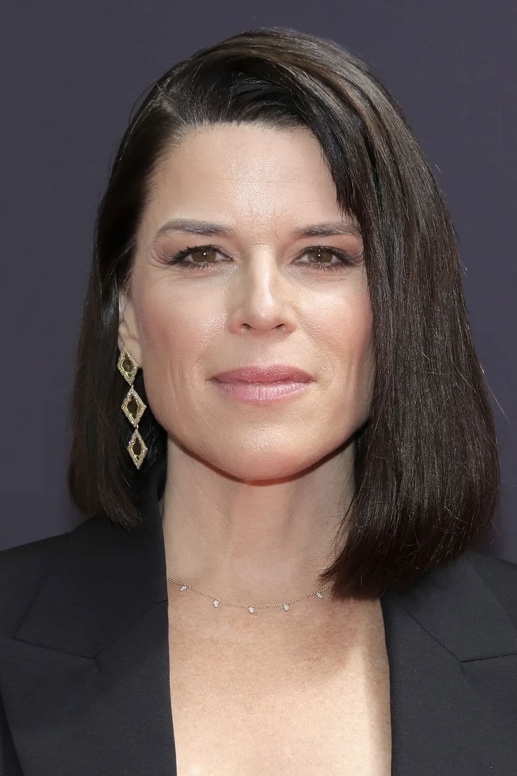 Neve Campbell profile