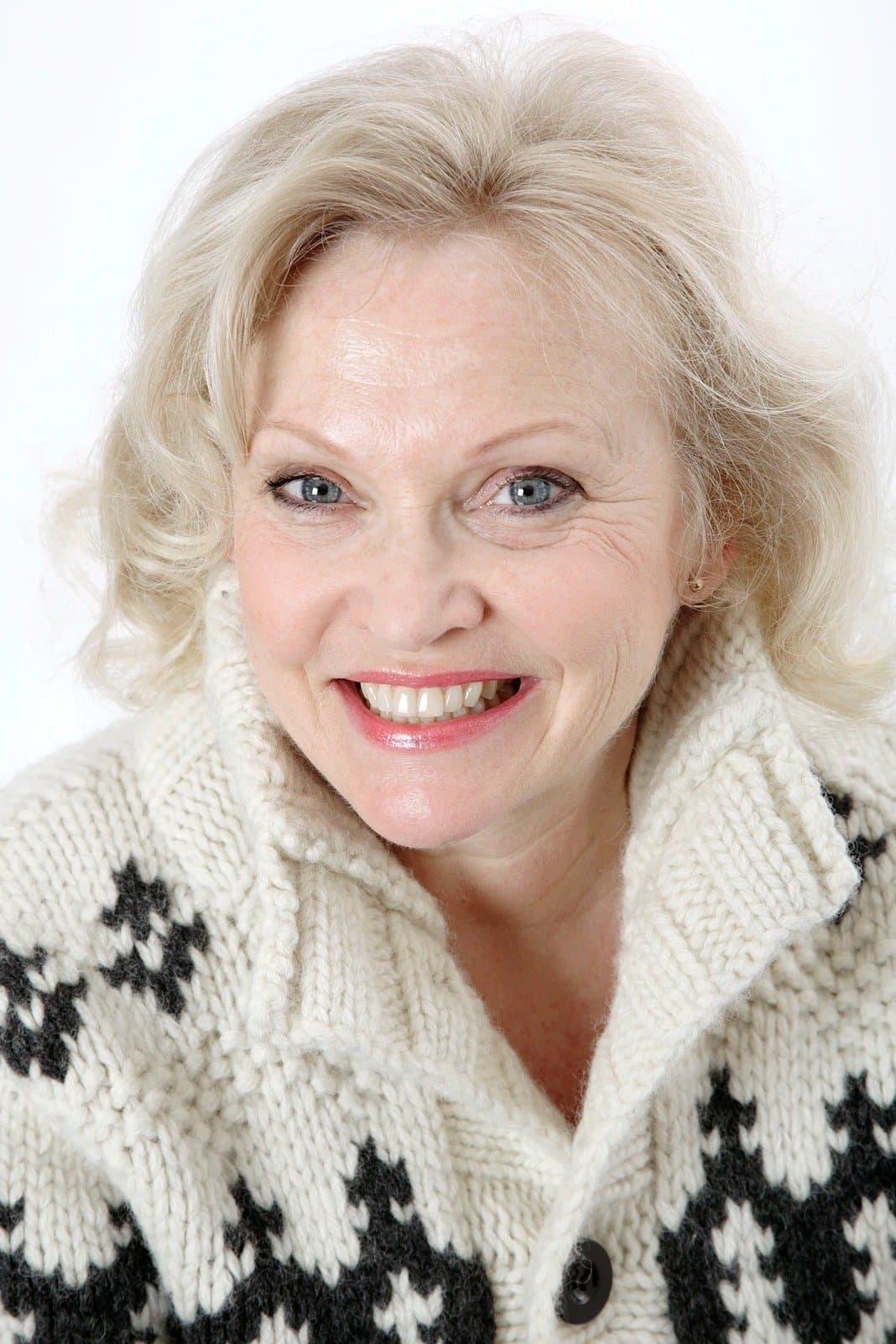 Sandra Dickinson profile